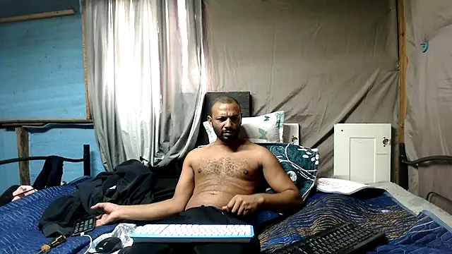 Chat +18 de Camodick ao vivo