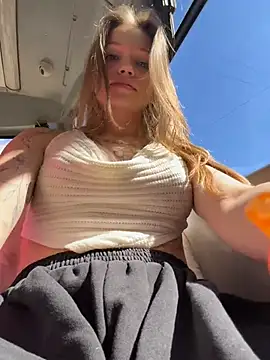 Czat XXX na żywo – StreetSquirt