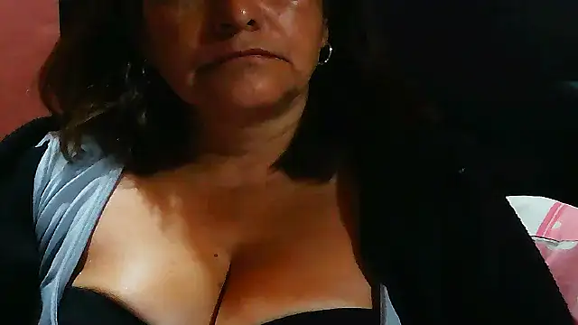 BiancaSteel's Live XXX Chat