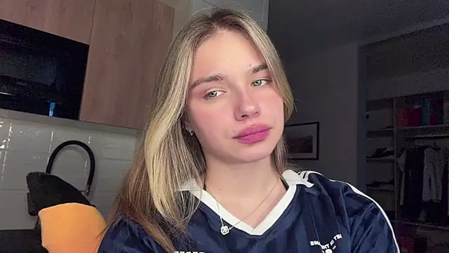 EarthaStinett's Live XXX Chat