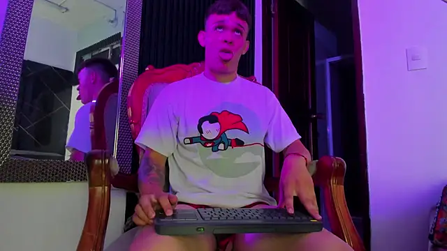 Chat XXX ao vivo de Robinlion91