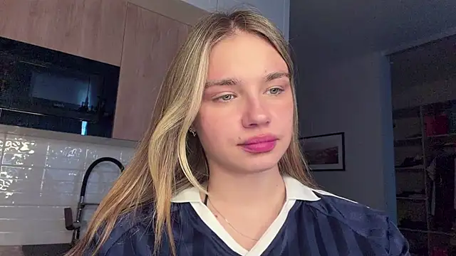 Živý XXX chat EarthaStinett