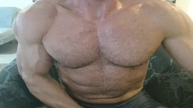 XXX chat uživo modela Alex_fortuna