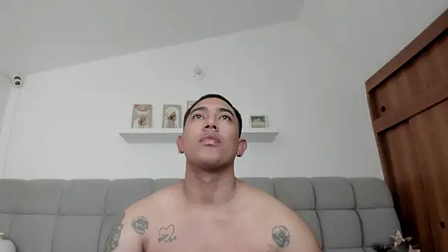 แชท XXX สดของ erotic_sins