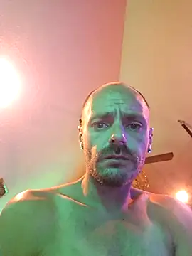 DaddyAndSplashQueen Chat XXX in diretta