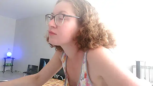 Czat XXX na żywo – Alice_newhome