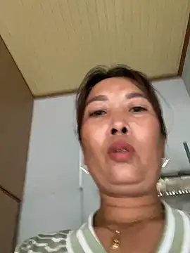Linaannn's Live XXX Chat