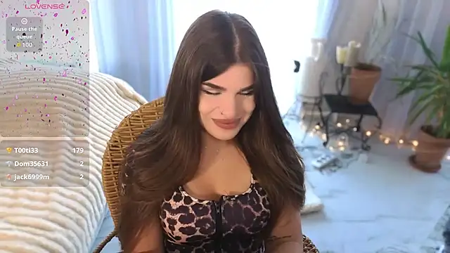 Chat XXX ao vivo de lili_hotly