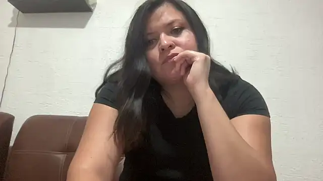 Chat +18 de MarleiyC ao vivo