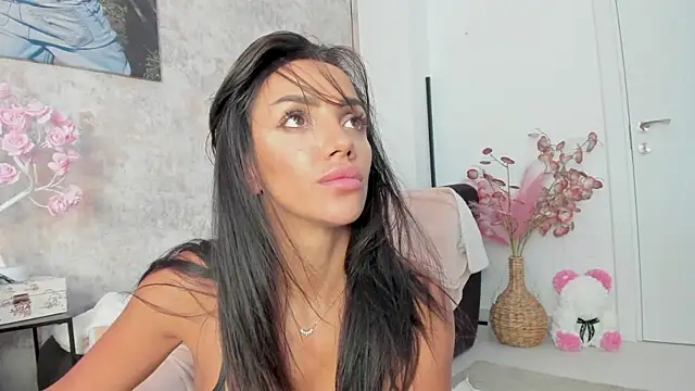 Erika_Bee – Naživo XXX chat