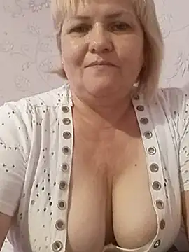 Chat +18 de MarisTi ao vivo