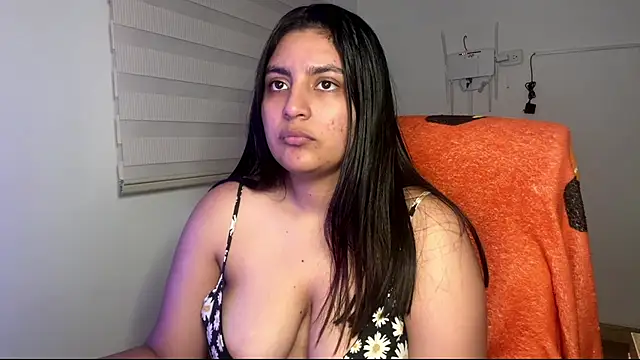 Chat XXX en directo de cloe_small
