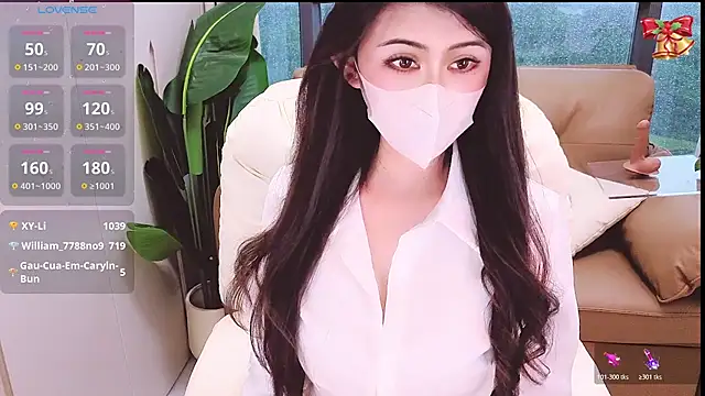 1-Emma-1のライブXXXチャット