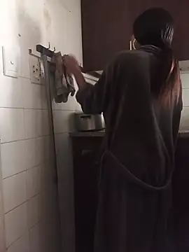 TinnypussieのライブXXXチャット