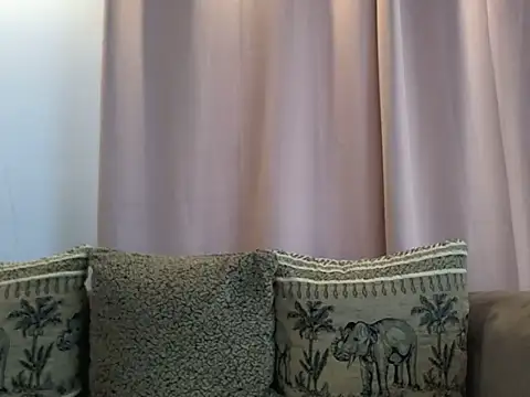 Nataly_RosyのライブXXXチャット