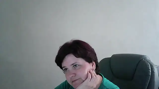 צ'אט XXX בשידור חי של AdrianaGalore