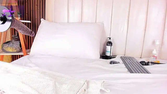 SandraMilerr XXX чат на живо