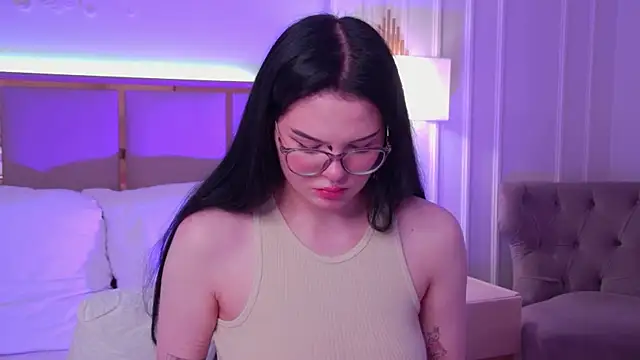 CindyMil Live XXX-chat