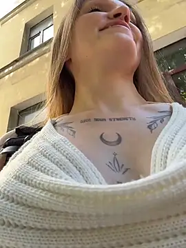 StreetSquirt Live XXX-Chat