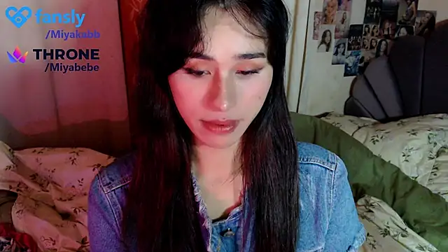 chakababe Chat XXX in diretta