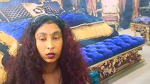 IndianSexyButt's Live XXX Chat