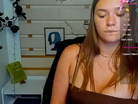 Josephine_Kiss élő XXX-chatje