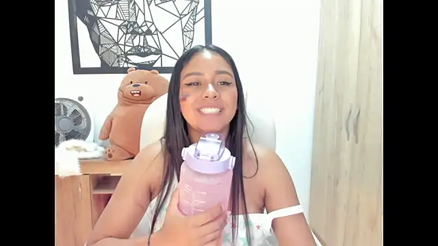 Ciara8's Live XXX Chat