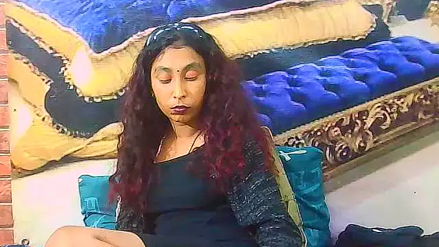 Czat XXX na żywo – IndianSexyButt