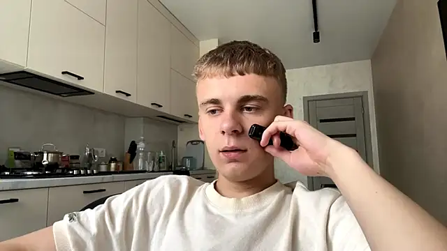 Онлайн чат XXX SoloFury