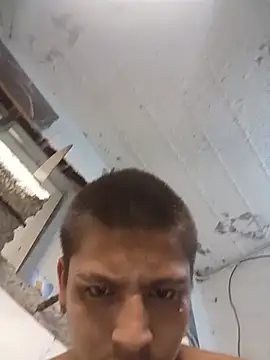 perloonn Live XXX chat