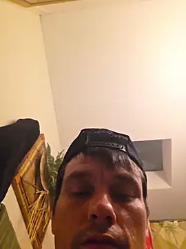 twistafatpipe live XXX chat
