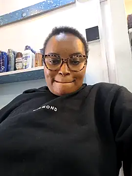 Goddess_of_Hearts' Live XXX Chat