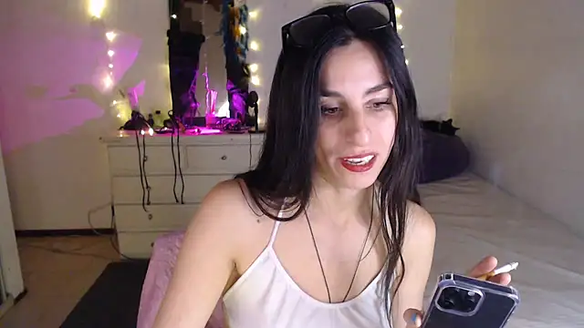 lunitaloveangel Pertunjukan Webcam