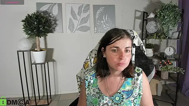 MartaEdams 现场XXX聊天