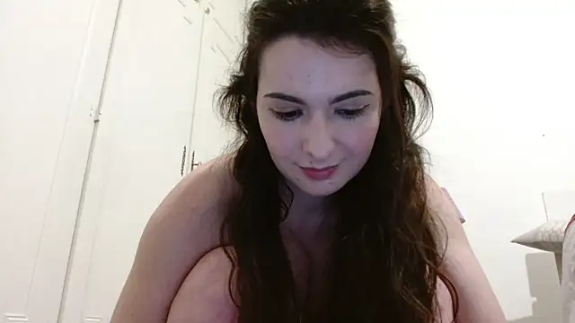 desirmiss1 live XXX chat
