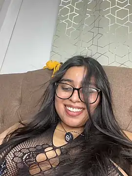 Chat +18 de virginbrunette99 ao vivo