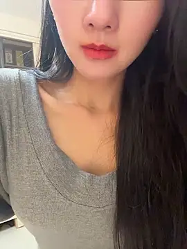 Lynn_33 live XXX chat