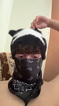 Hz1Tr Chat XXX live