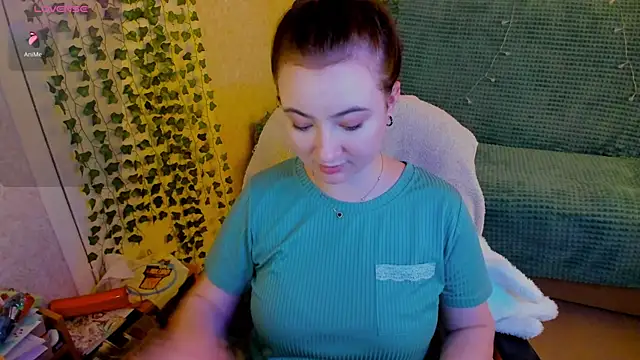 Micky_Wood élő XXX-chatje
