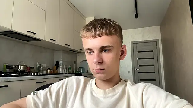 SoloFury Live XXX-Chat