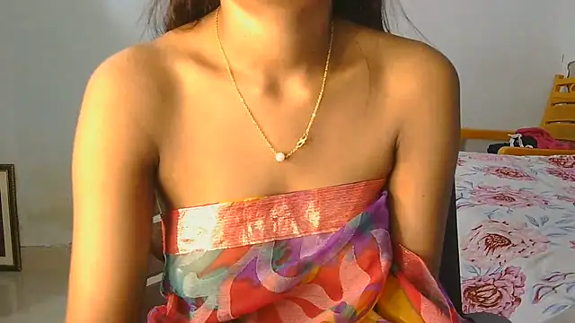 Aarti_misty71のライブXXXチャット