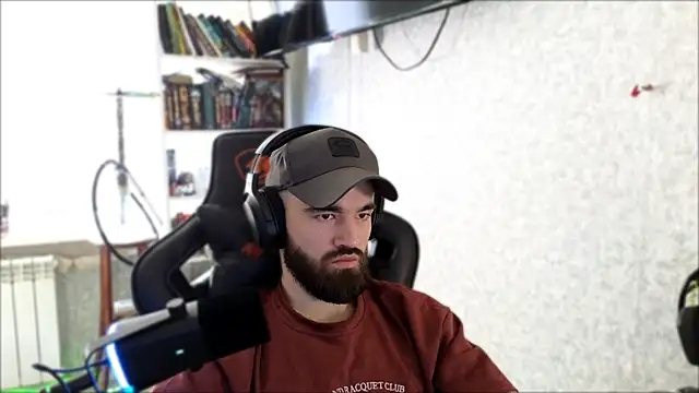 Chat +18 de _Serious_Man ao vivo
