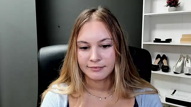 kitty_valeria's Live XXX Chat