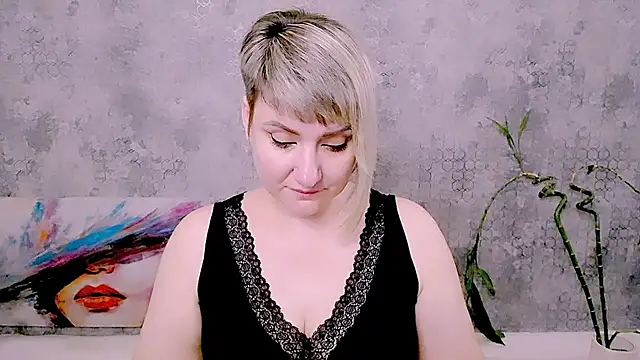 دردشة Djullia الجنسية المباشرة