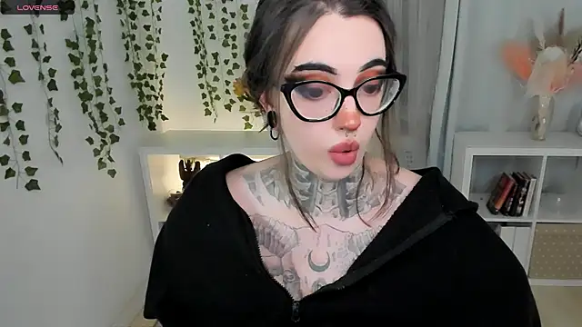 Dixi_Pixi_ Adlı Modelin Canlı XXX Sohbeti