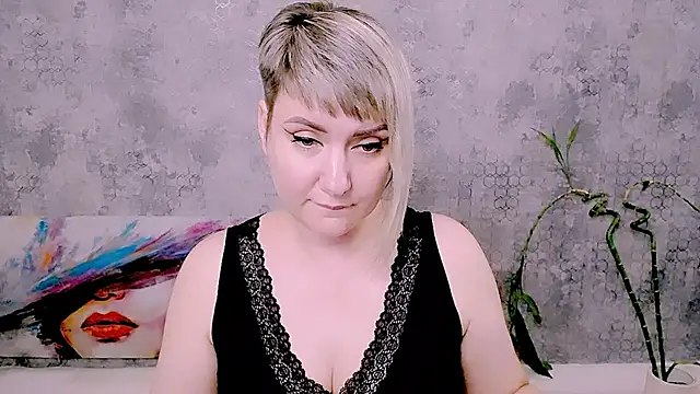 Czat XXX na żywo – Djullia