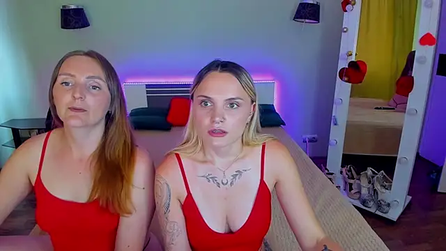 Chat XXX en directo de MagicEyess