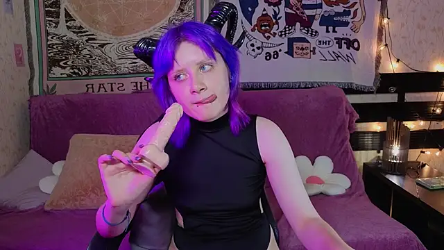 Droll_doll_'s Live XXX Chat