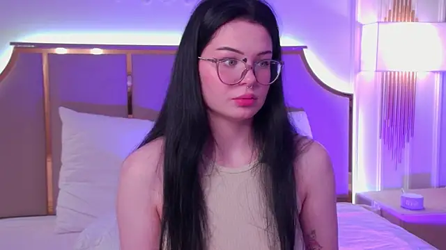 CindyMil Chat XXX live