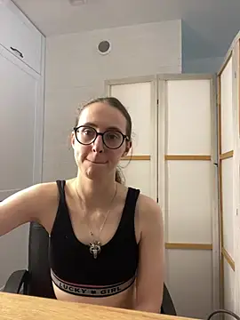 MartiniiSelenna's Live XXX Chat